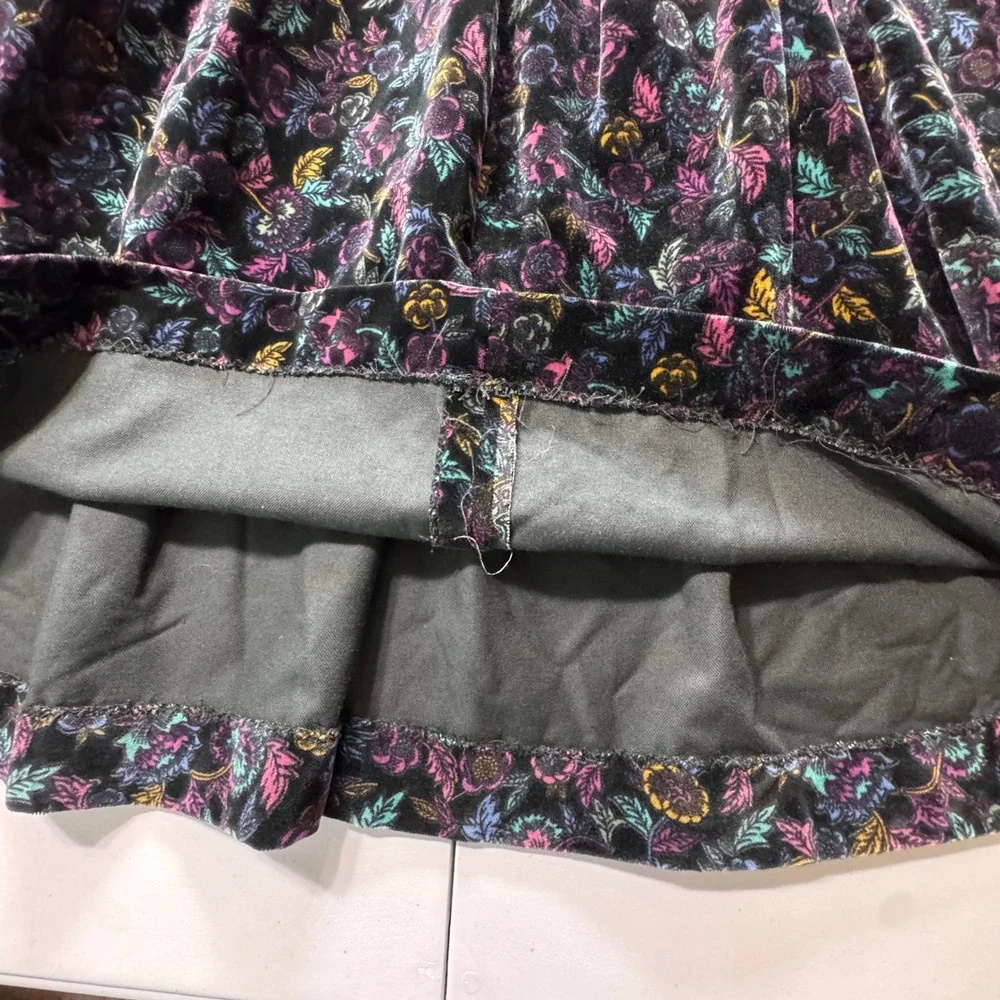 Vintage Floral Velvet Dress Girls 8/10 Black Basque Waist Cottagecore Romantic